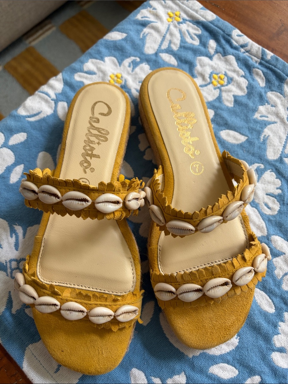 NWOB Callisto Mustard Yellow Shell-Embellished Slide Mules